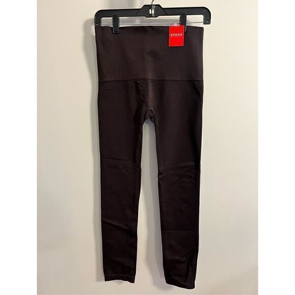 Spanx Women’s 1X Plus Look At Me Now Black Seamless Ankle Leggings Stretch NWT - Picture 2 of 8